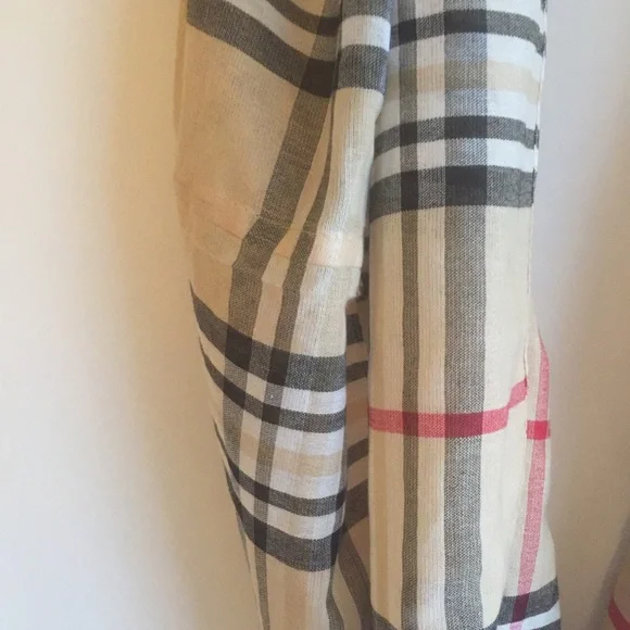 V.FRAAS PLAID POLYESTER INFINITY SCARF O/S - Picture 2 of 5